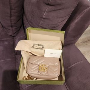 Mini Marmont Gucci bag